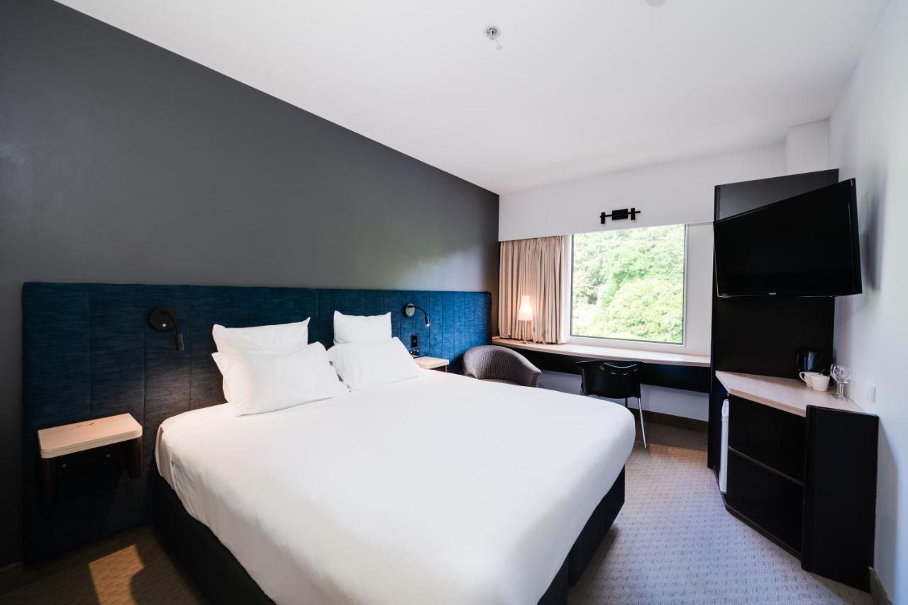 ibis Rotorua Hotel Exterior foto
